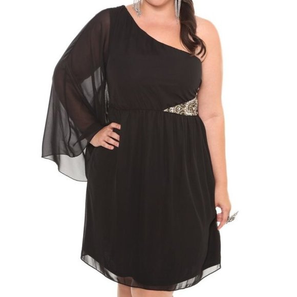 torrid Dresses & Skirts - TORRID One Shoulder Cape Sleeve Dress, Size 14